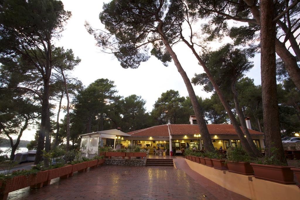 Camping Village Poljana Mali Lošinj Extérieur photo