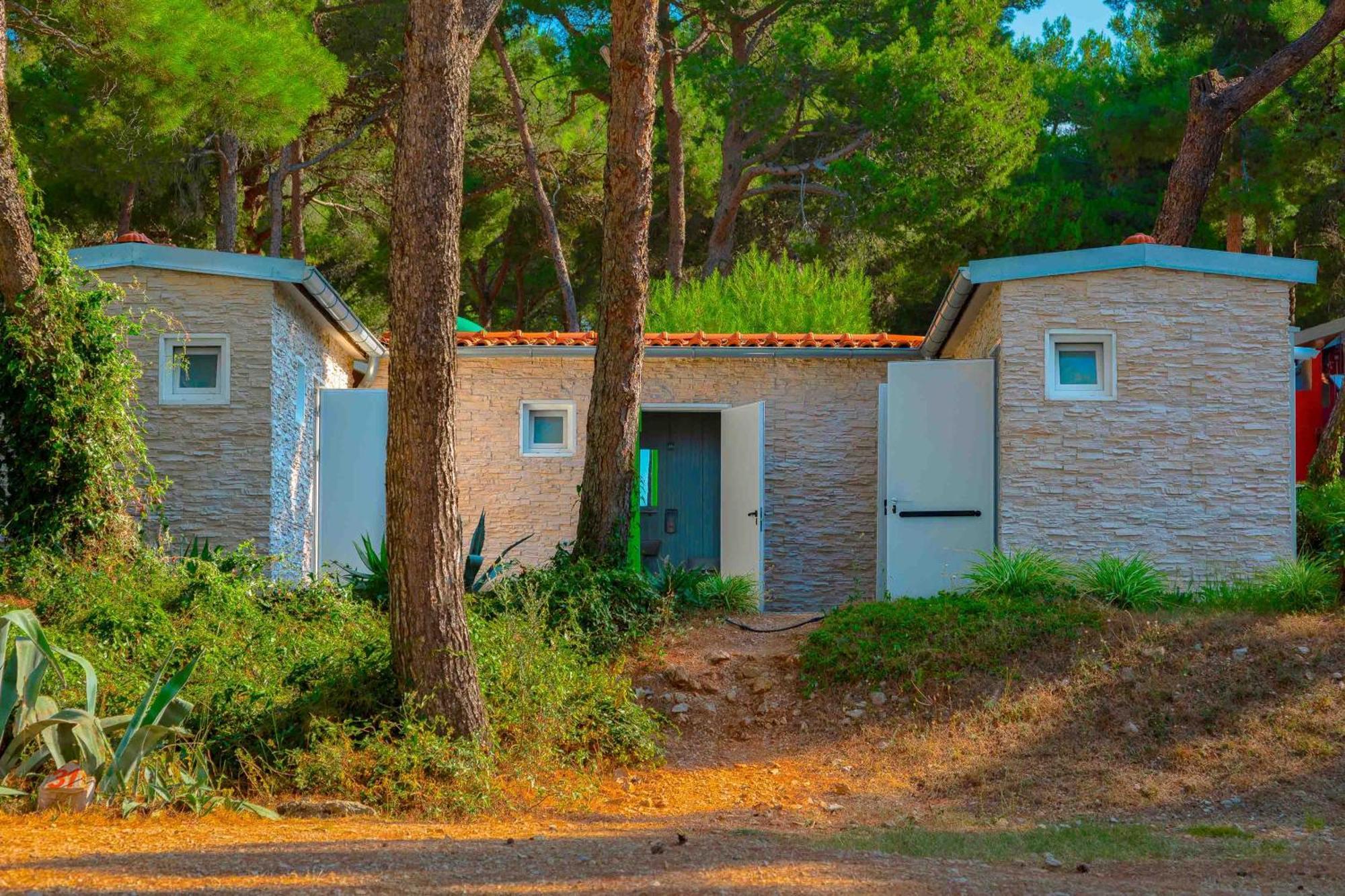 Camping Village Poljana Mali Lošinj Extérieur photo