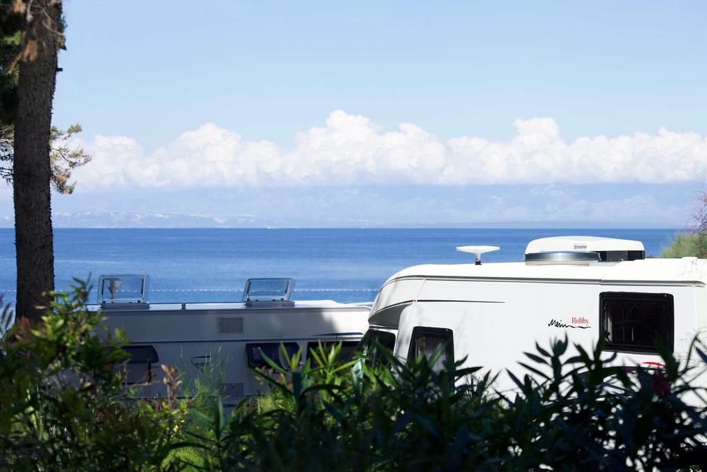 Camping Village Poljana Mali Lošinj Extérieur photo